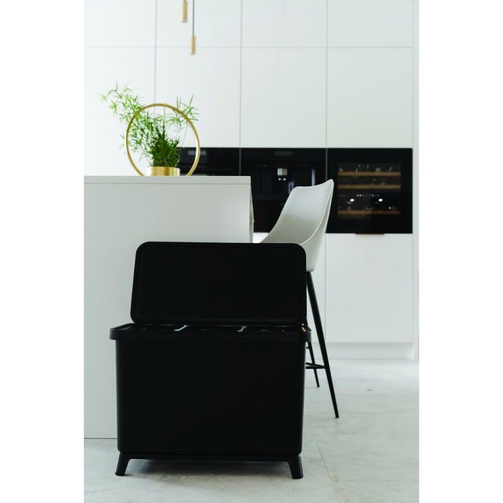 Mülltrennsystem mit Füßen 3 × 10 L, schwarz (Recycling-Kunststoff) – 570 × 295 × 410 mm