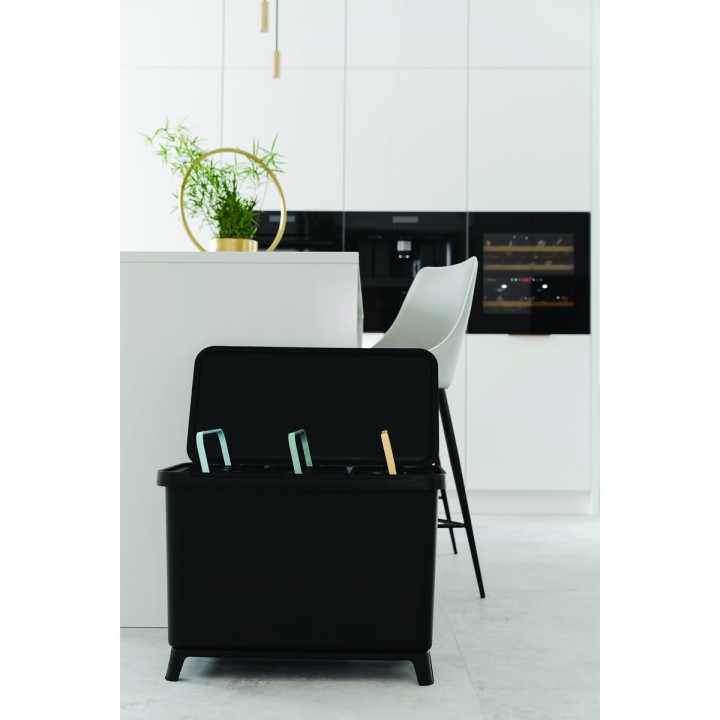 Mülltrennsystem mit Füßen 3 × 10 L, schwarz (Recycling-Kunststoff) – 570 × 295 × 410 mm